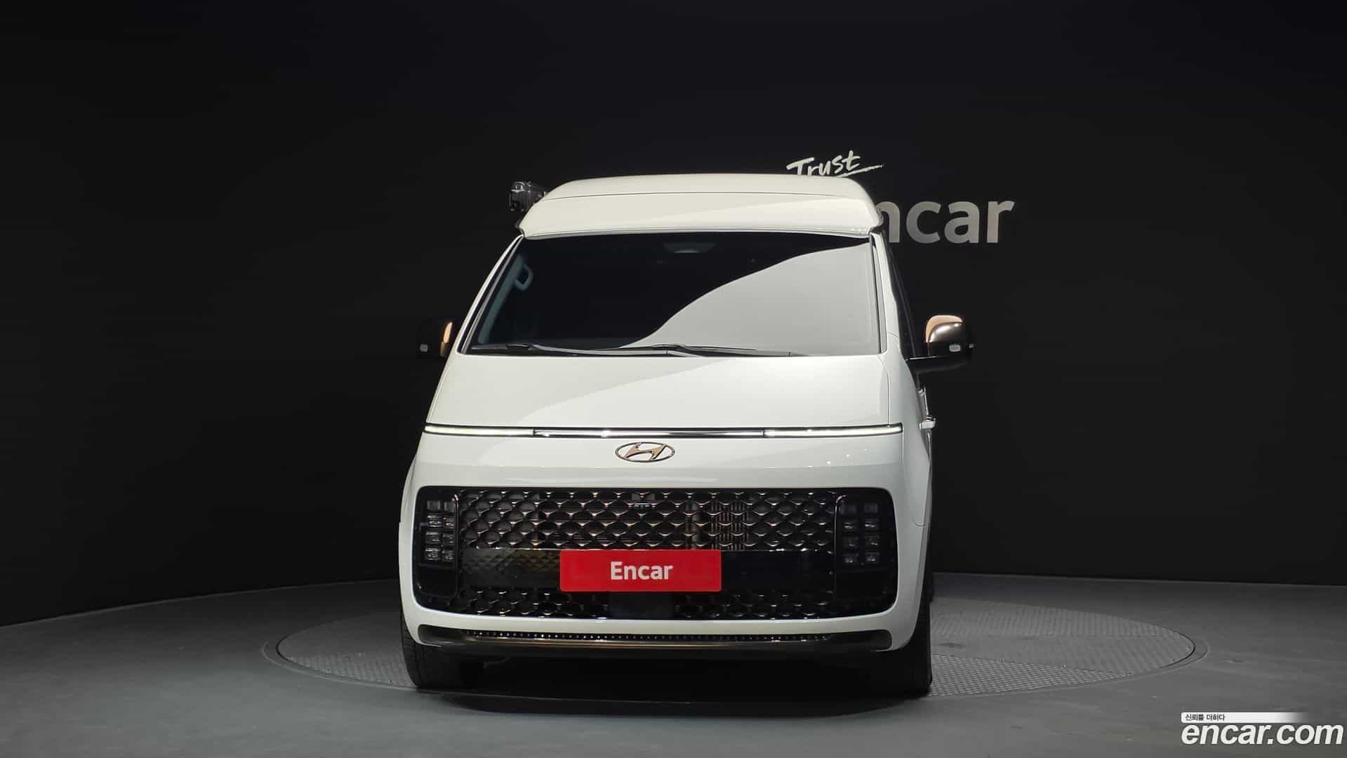 Staria Hyundai 2023.9-OUTER-003