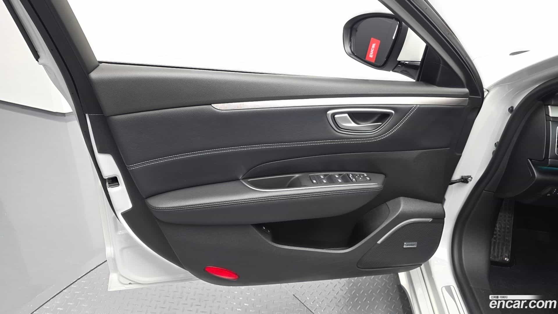 SM6 Renault Korea 2022.0-INNER-034
