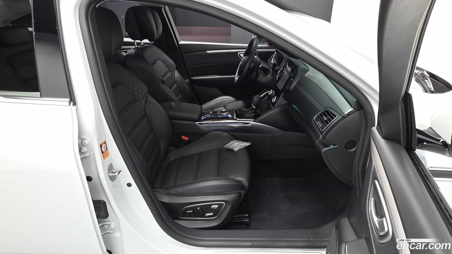 SM6 Renault Korea 2022.0-INNER-036