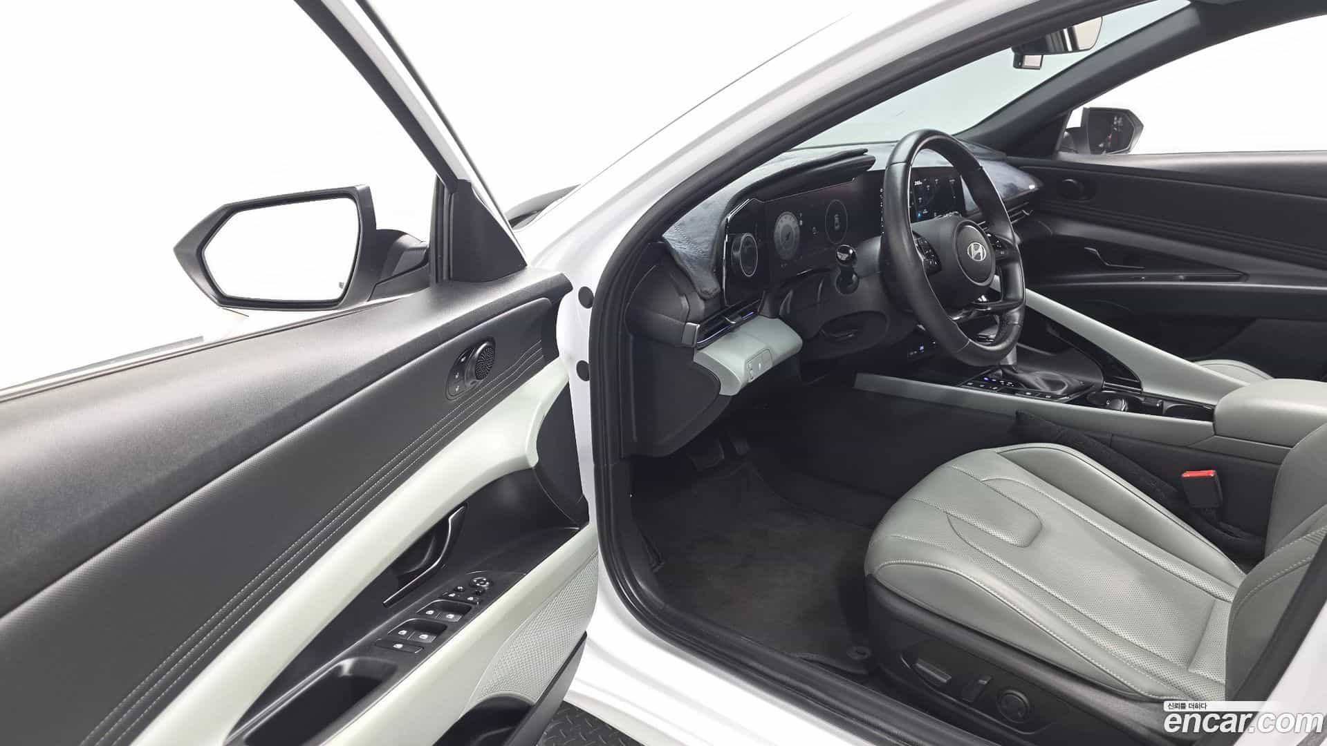 AVANTE Hyundai 2023.7-INNER-010