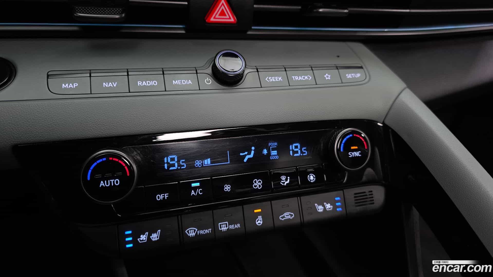 AVANTE Hyundai 2023.7-OPTION-021