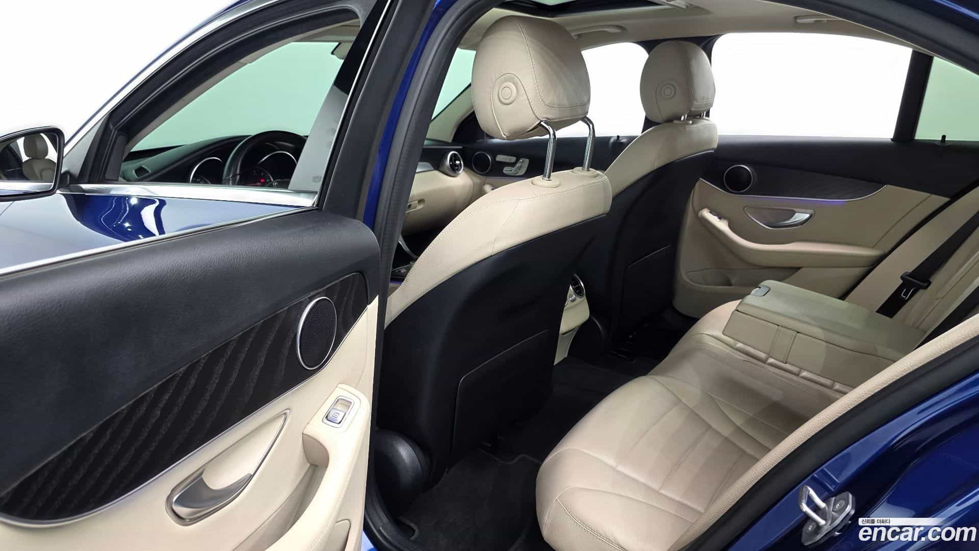C-Class Mercedes-Benz 2019.7-OPTION-015