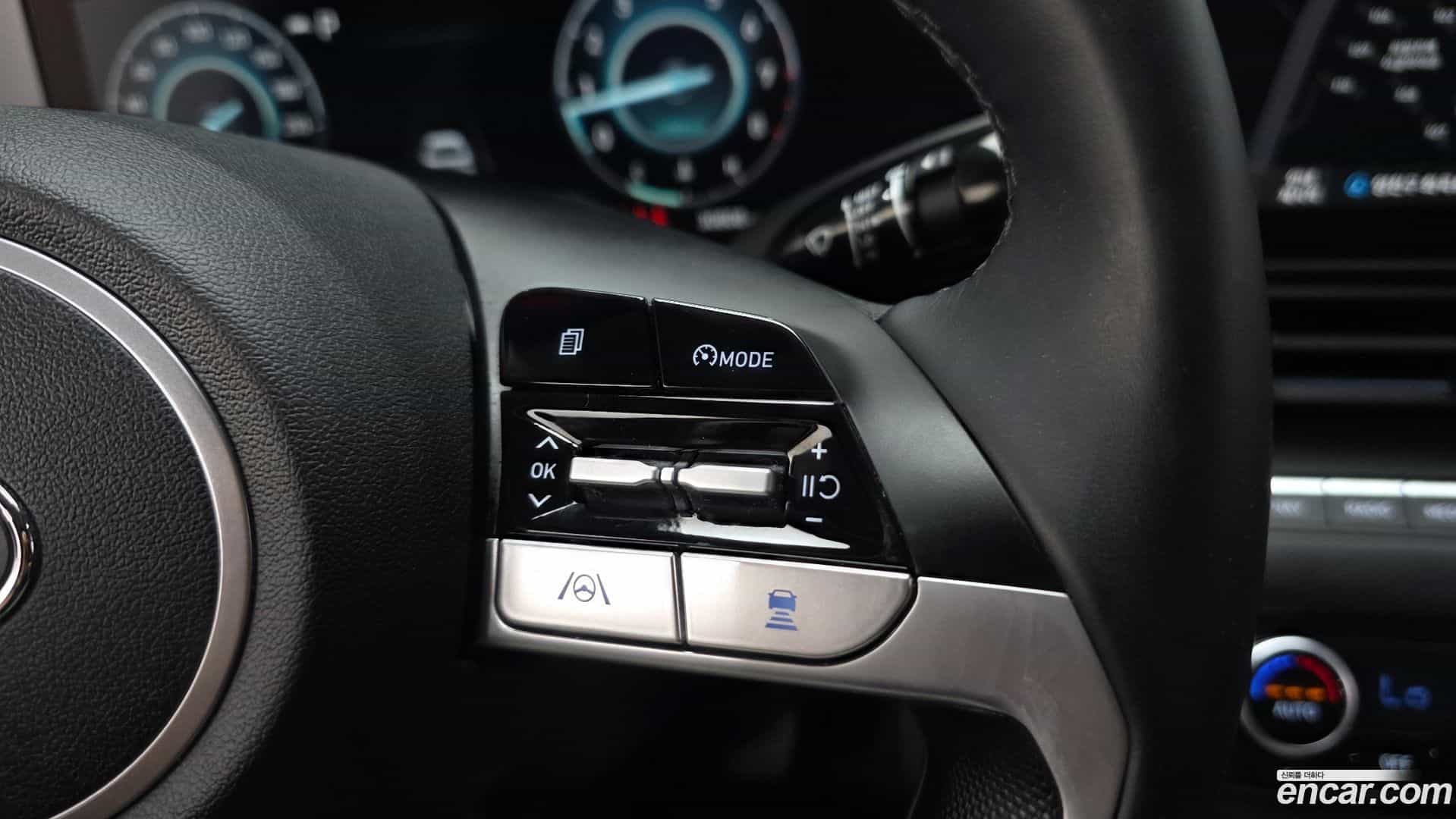 AVANTE Hyundai 2022.3-OPTION-018