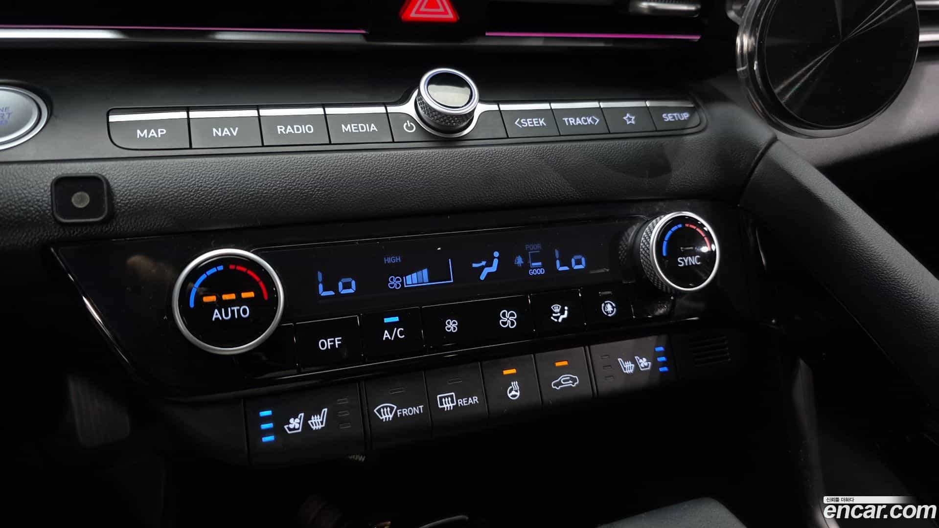 AVANTE Hyundai 2022.3-OPTION-022