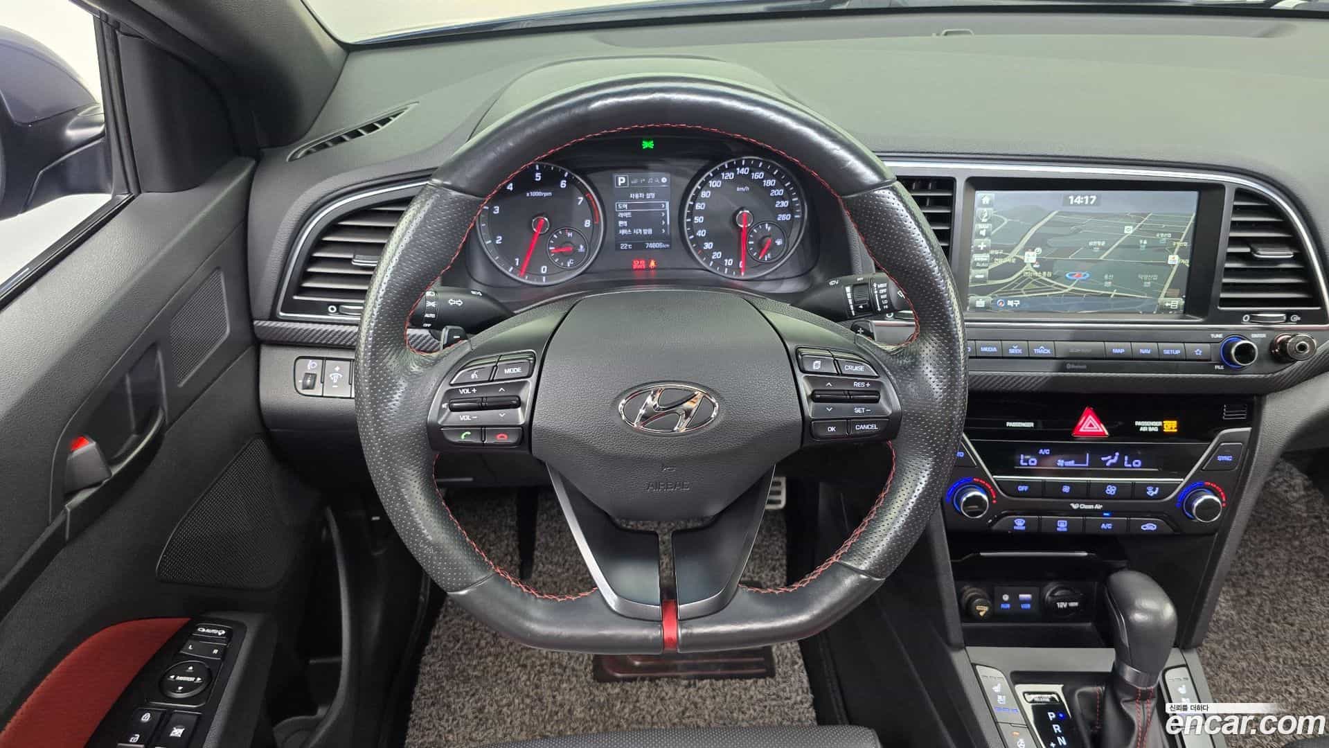 AVANTE Hyundai 2017.7-OPTION-017