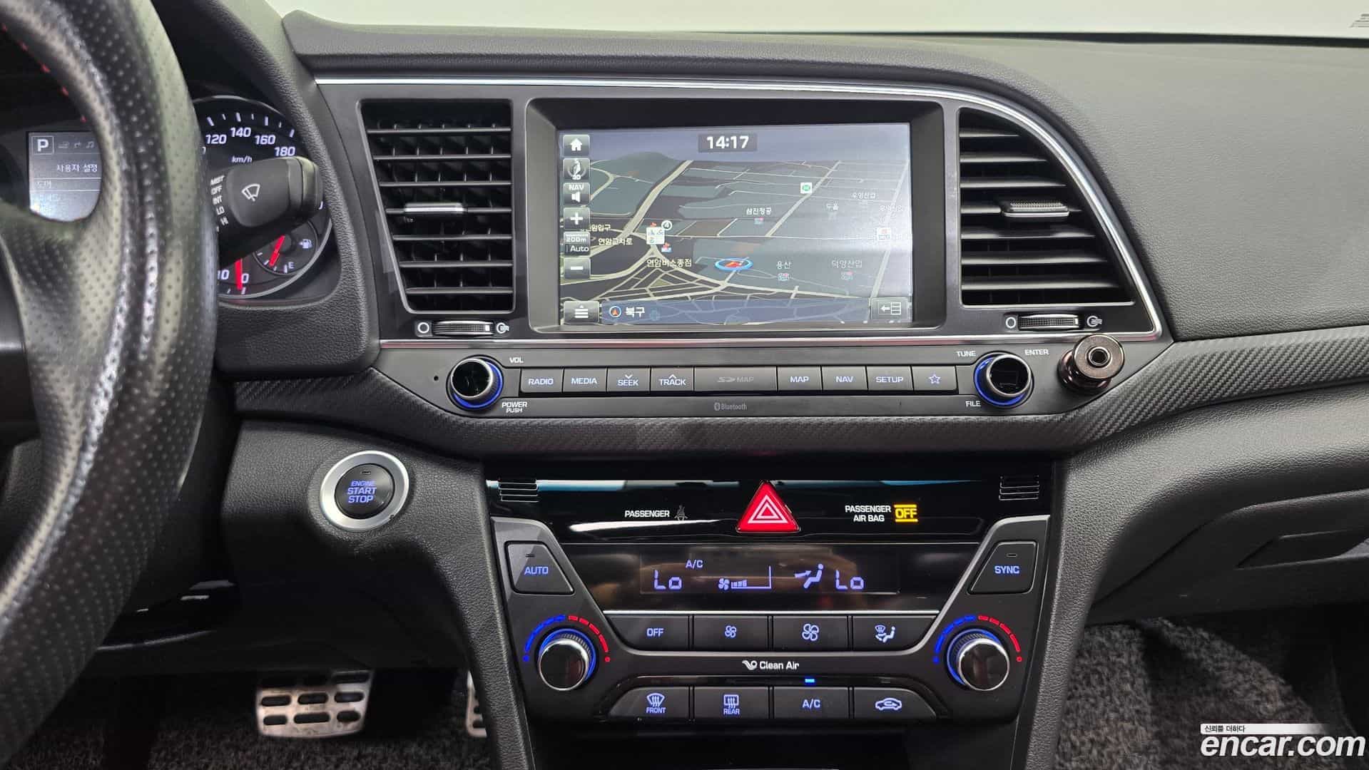 AVANTE Hyundai 2017.7-OPTION-018
