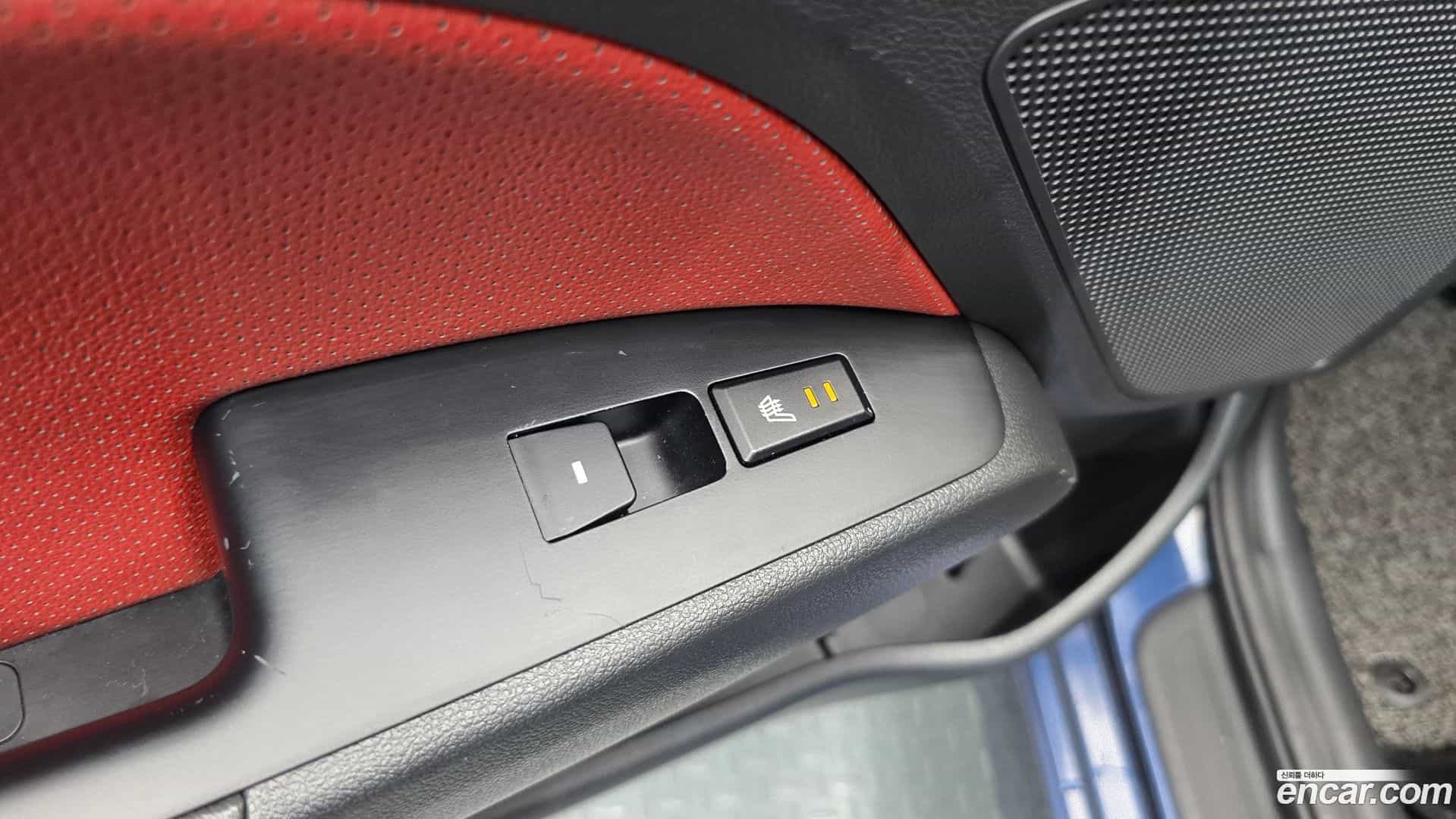AVANTE Hyundai 2017.7-OPTION-021