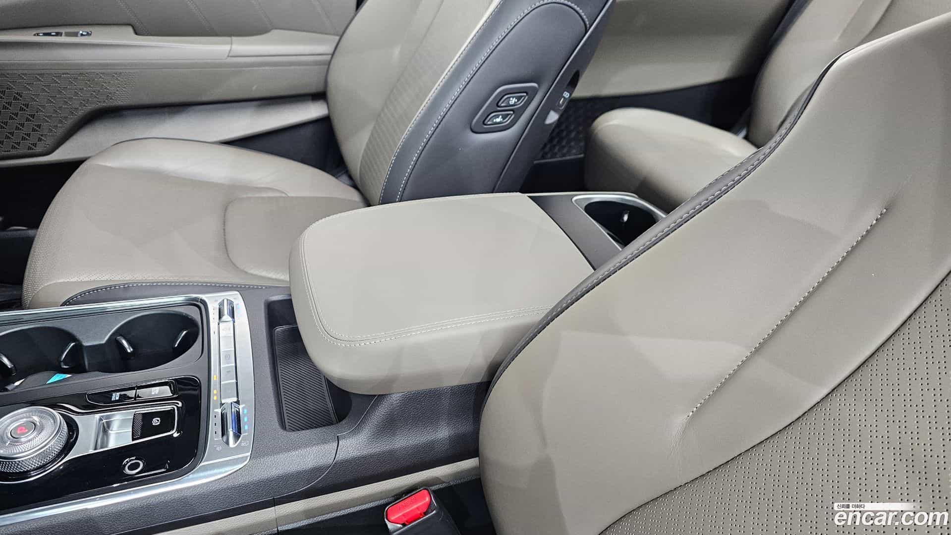 Canival Kia 2023.10-OPTION-043