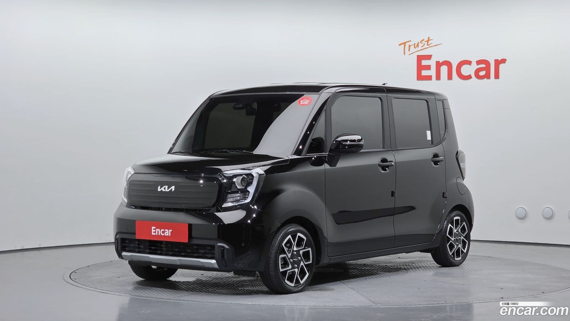 Main__Slider__Photo:RAY Kia 2024.9-0