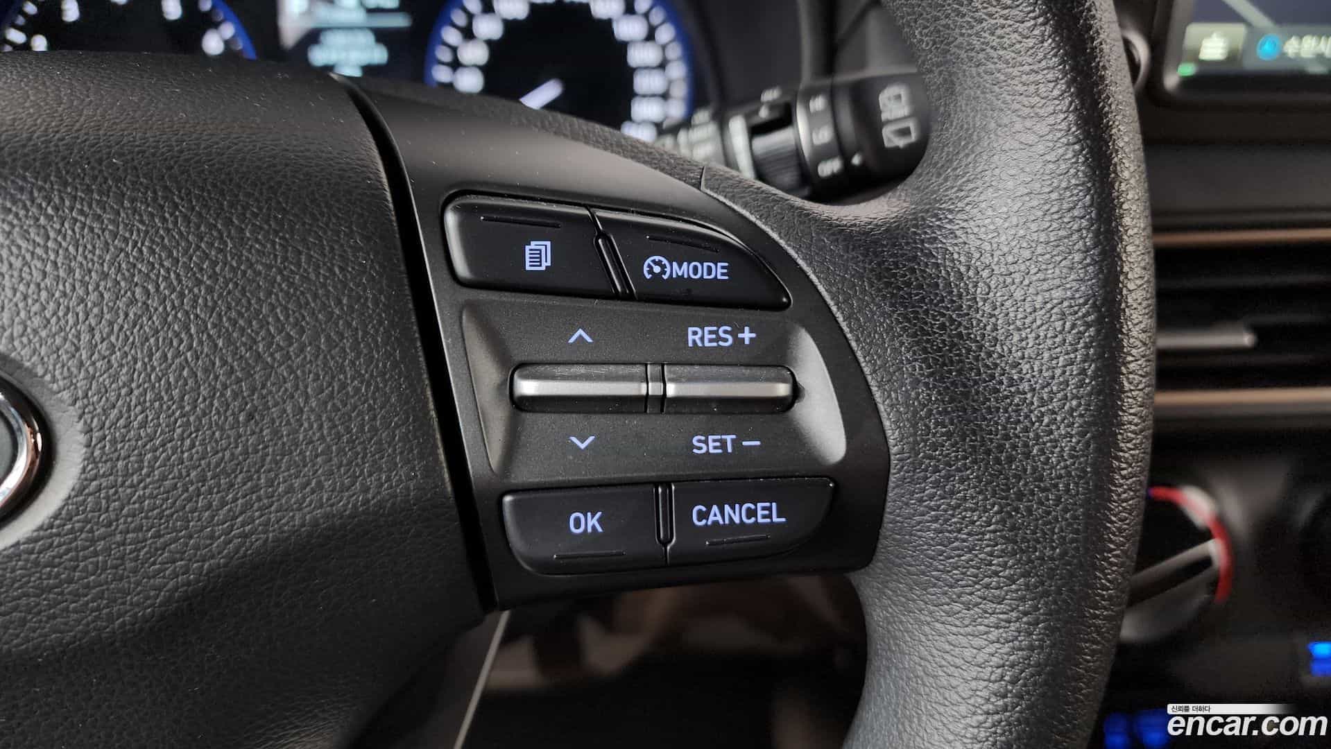 Kona Hyundai 2018.4-OPTION-020