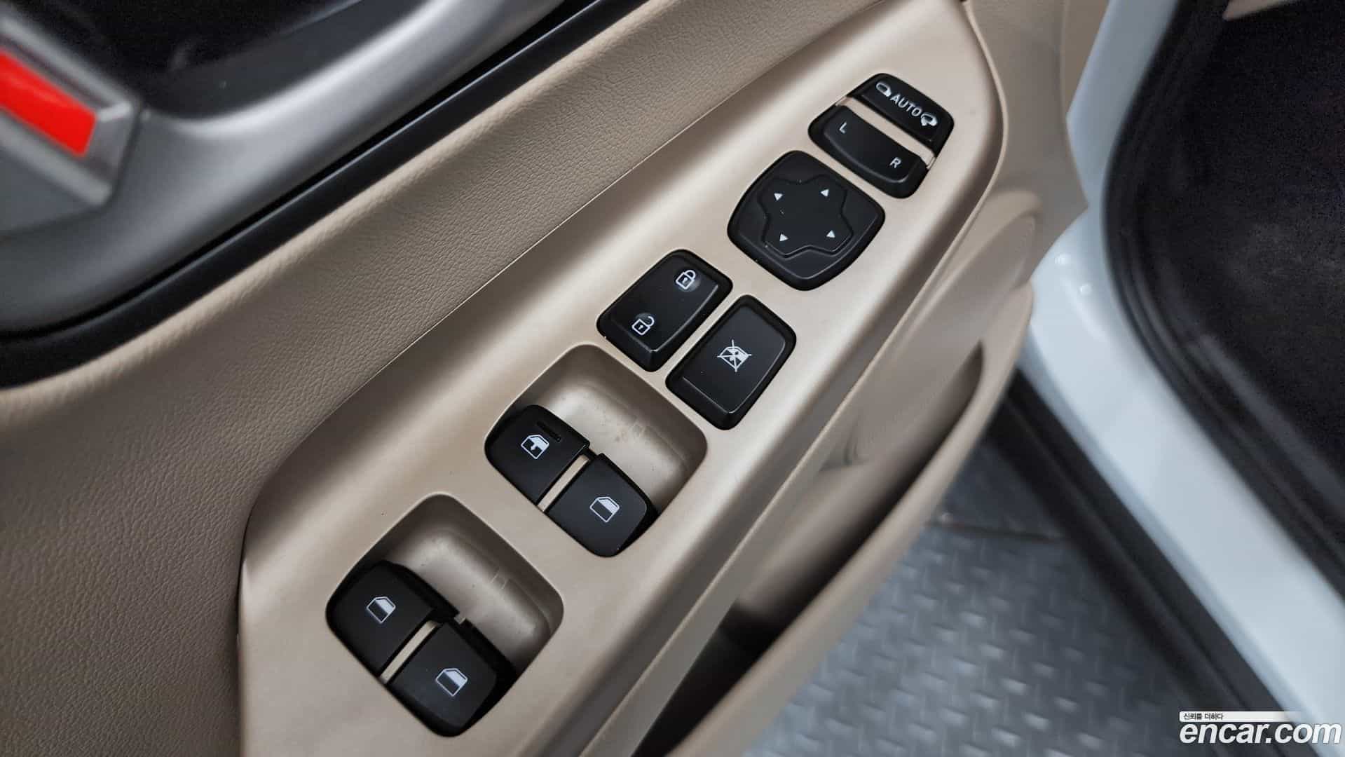Kona Hyundai 2018.4-OPTION-021