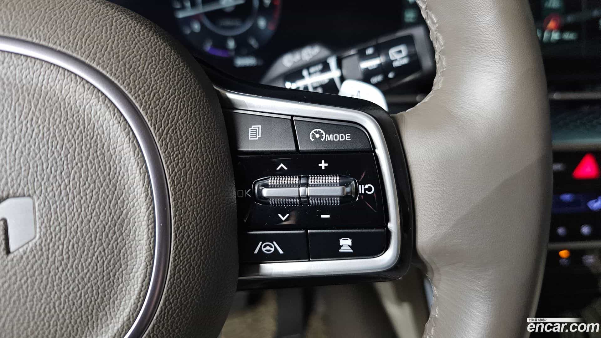 Canival Kia 2022.7-OPTION-018