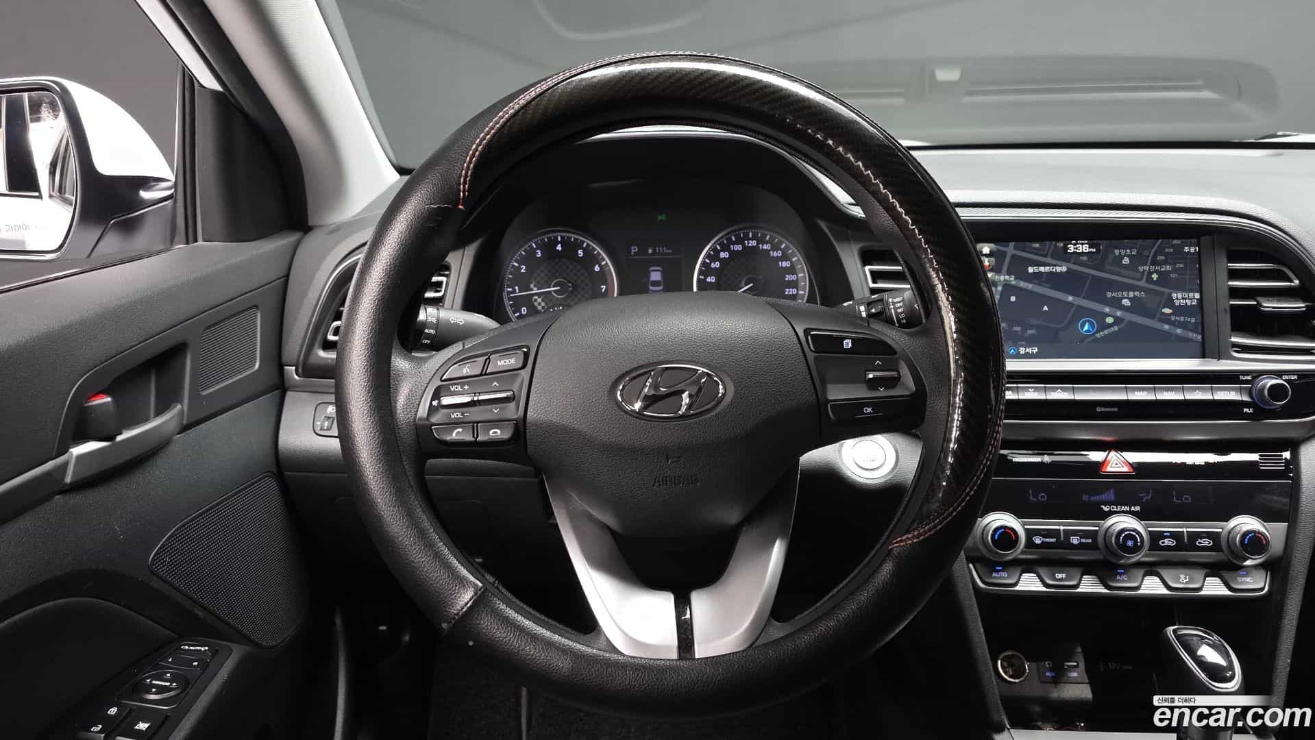 AVANTE Hyundai 2019.6-OPTION-018