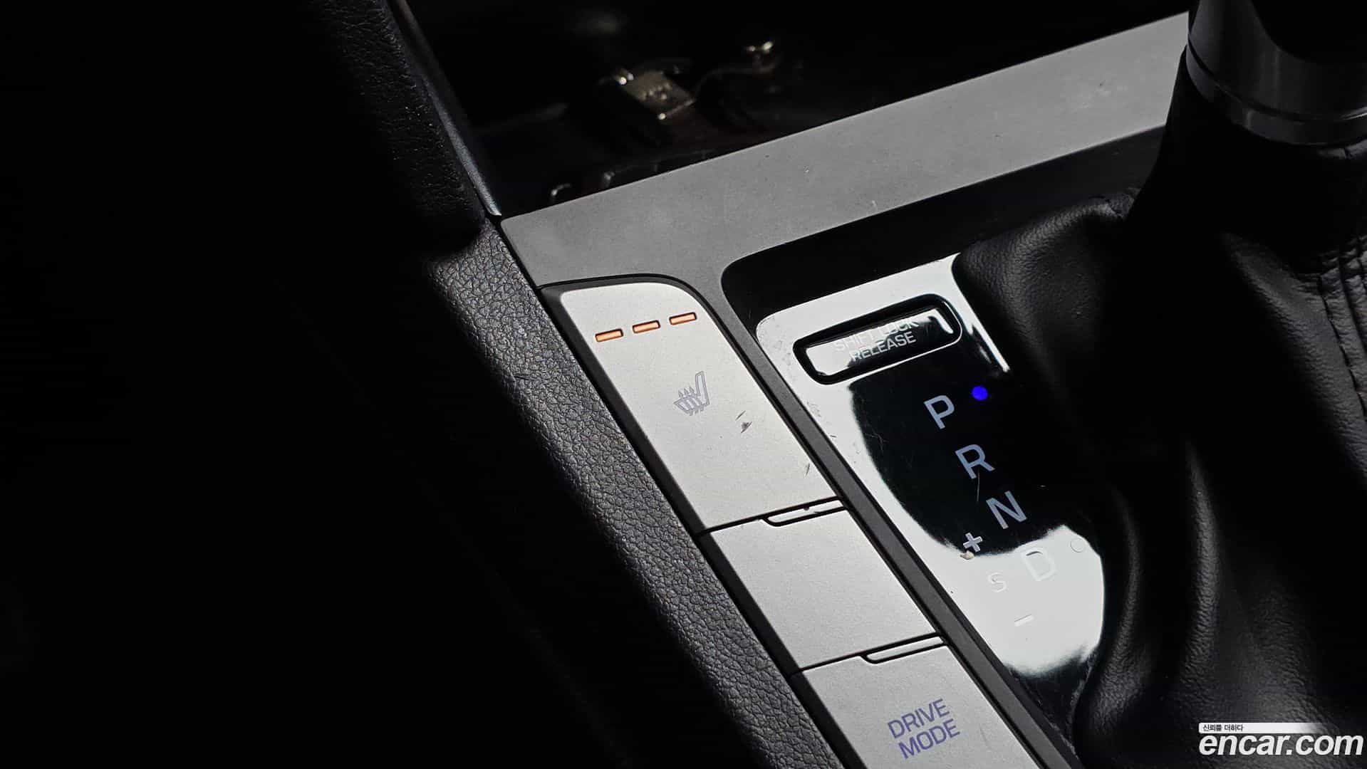 AVANTE Hyundai 2019.6-OPTION-040