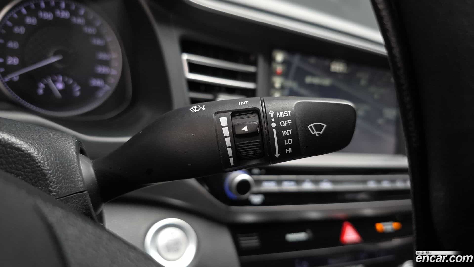 AVANTE Hyundai 2019.6-OPTION-042