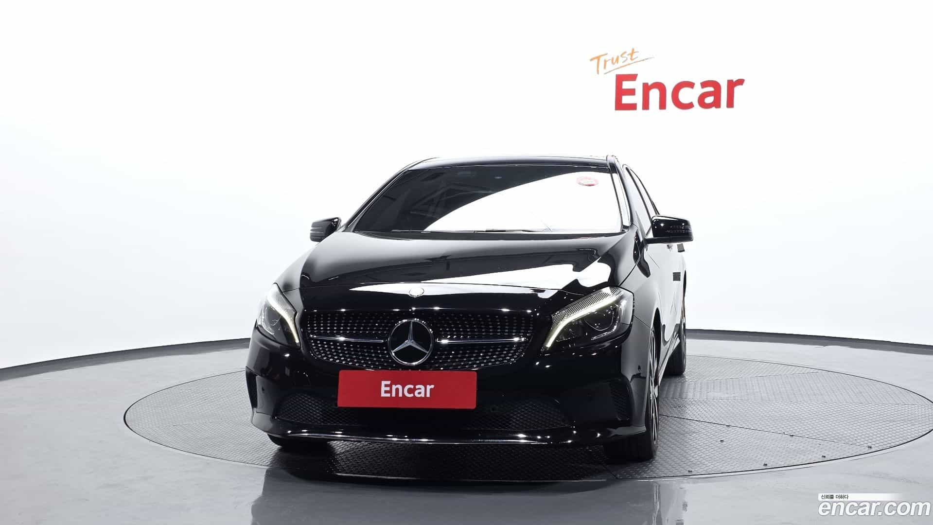 A-Class Mercedes-Benz 2017.1-OUTER-003