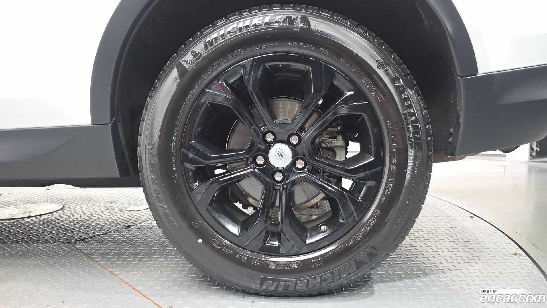 Discovery Sport Land Rover 2020.11-OUTER-031
