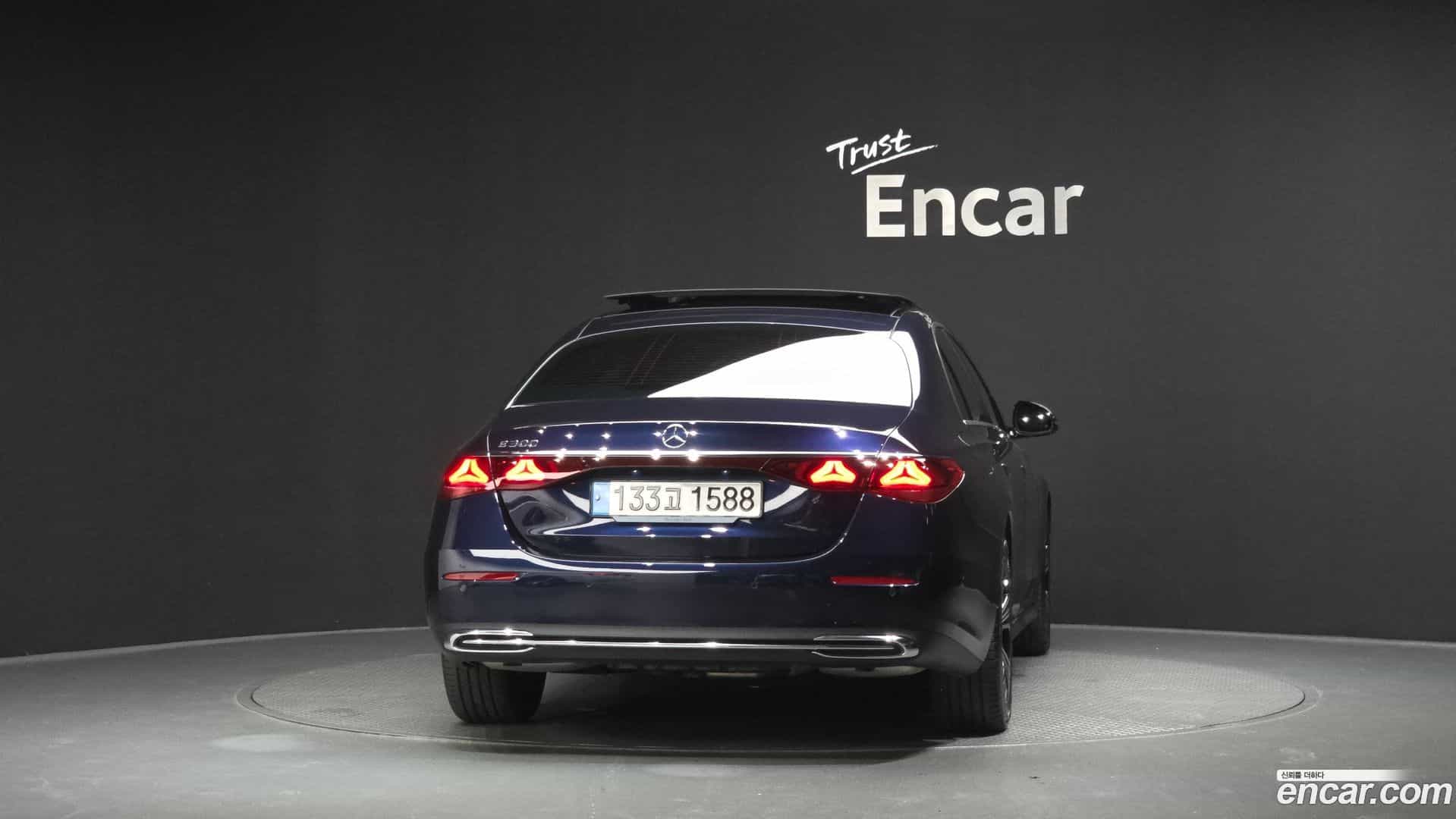 E-Class Mercedes-Benz 2024.9-OUTER-004