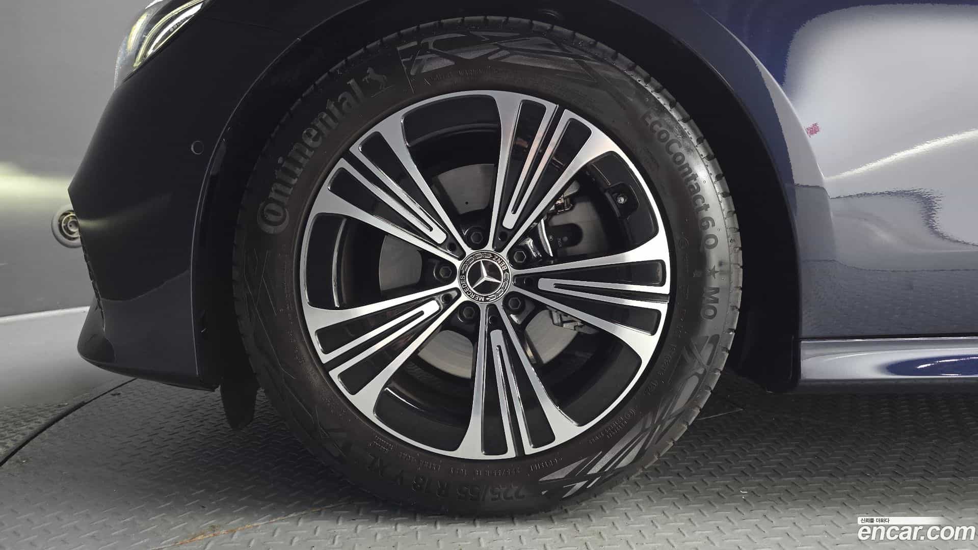 E-Class Mercedes-Benz 2024.9-OUTER-005