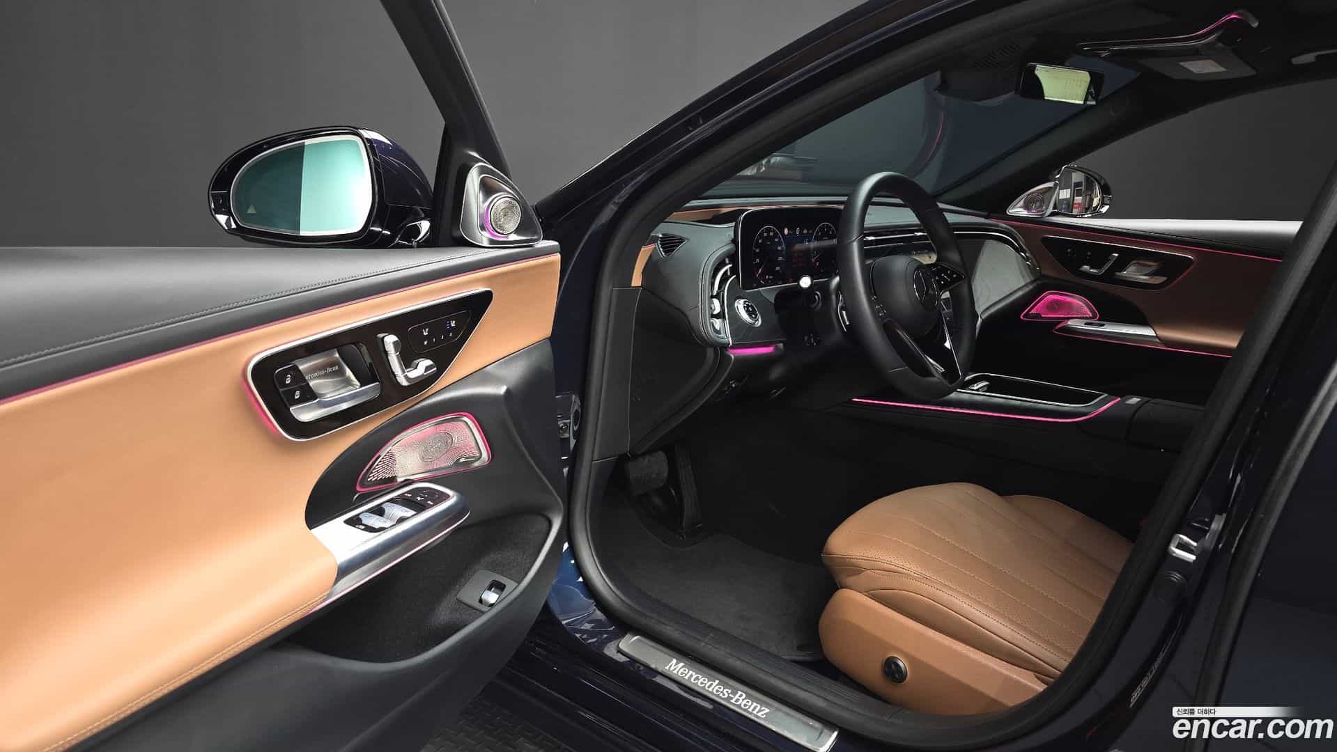 E-Class Mercedes-Benz 2024.9-INNER-010