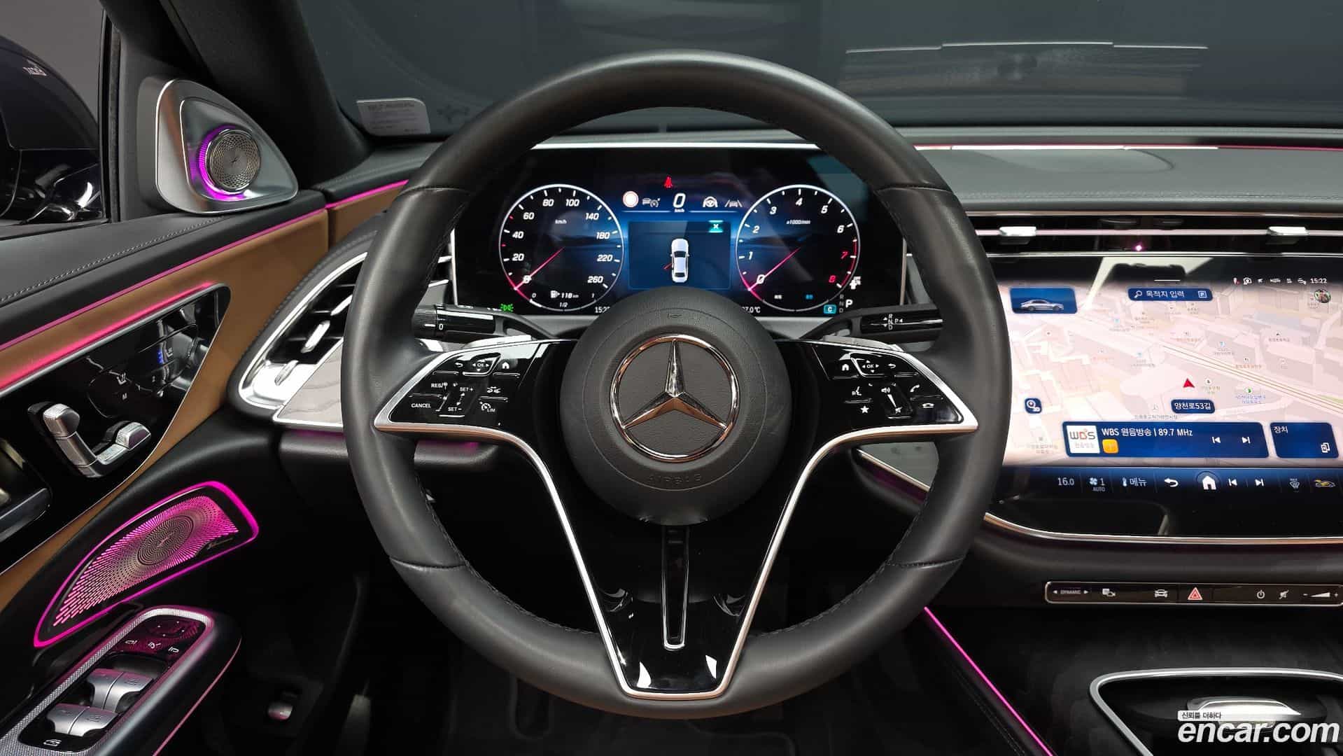 E-Class Mercedes-Benz 2024.9-OPTION-018