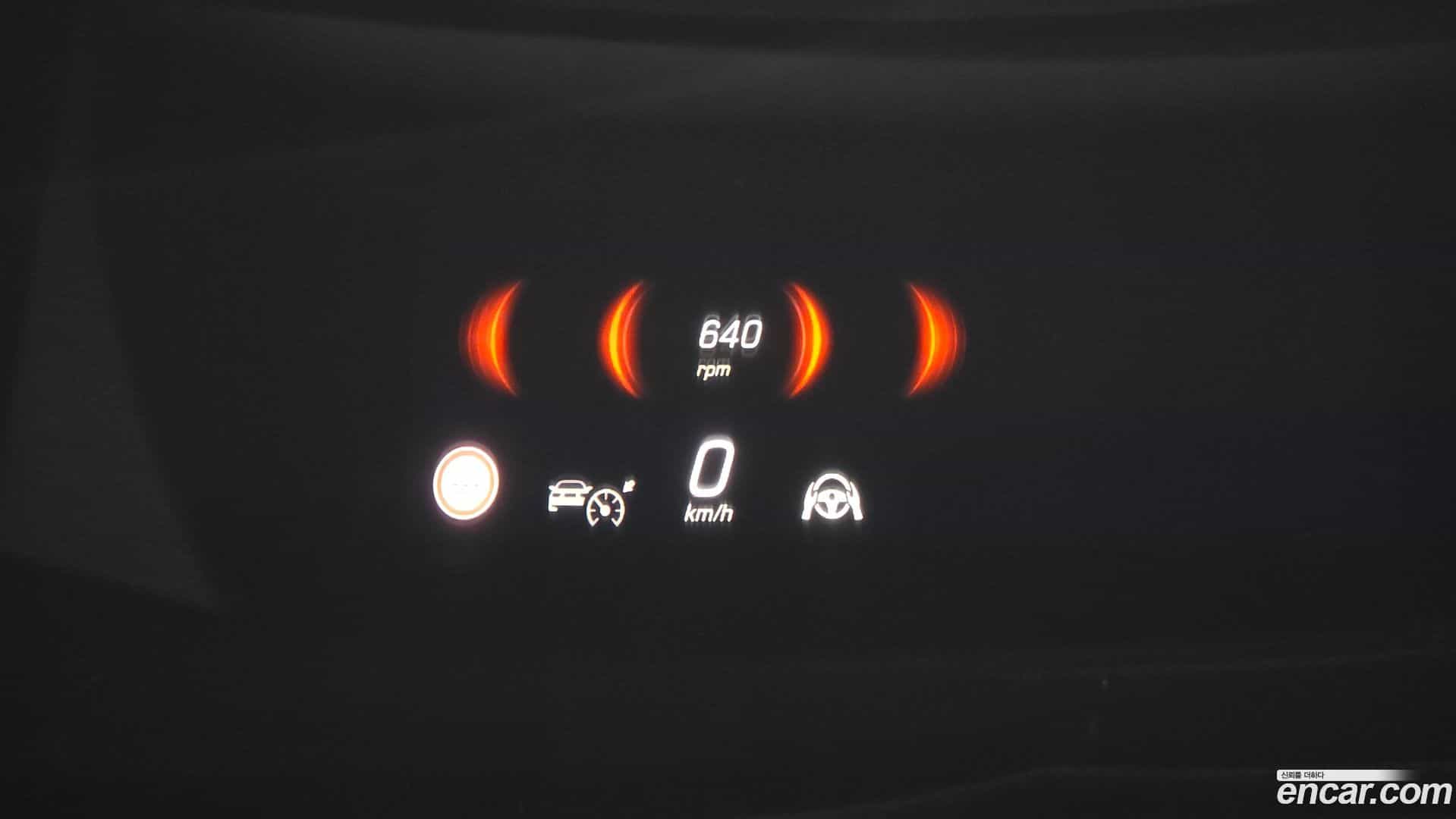 E-Class Mercedes-Benz 2024.9-OPTION-024