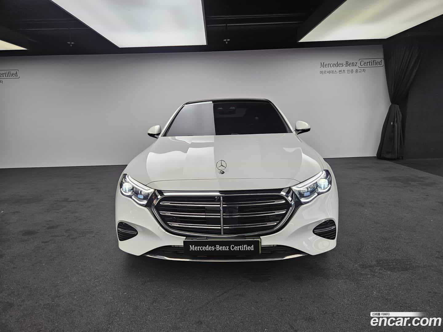 E-Class Mercedes-Benz 2026.1-OUTER-002