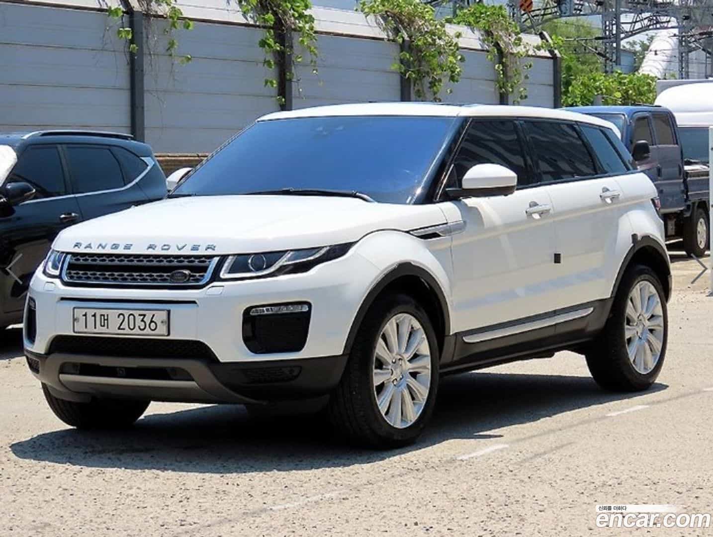 Range Rover Evoque Land Rover 2018.2-OUTER-002