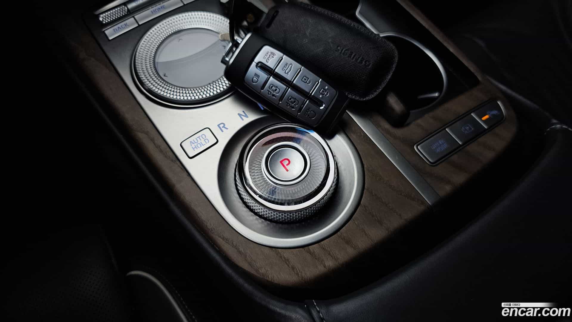 G80 Genesis 2021.0-INNER-009