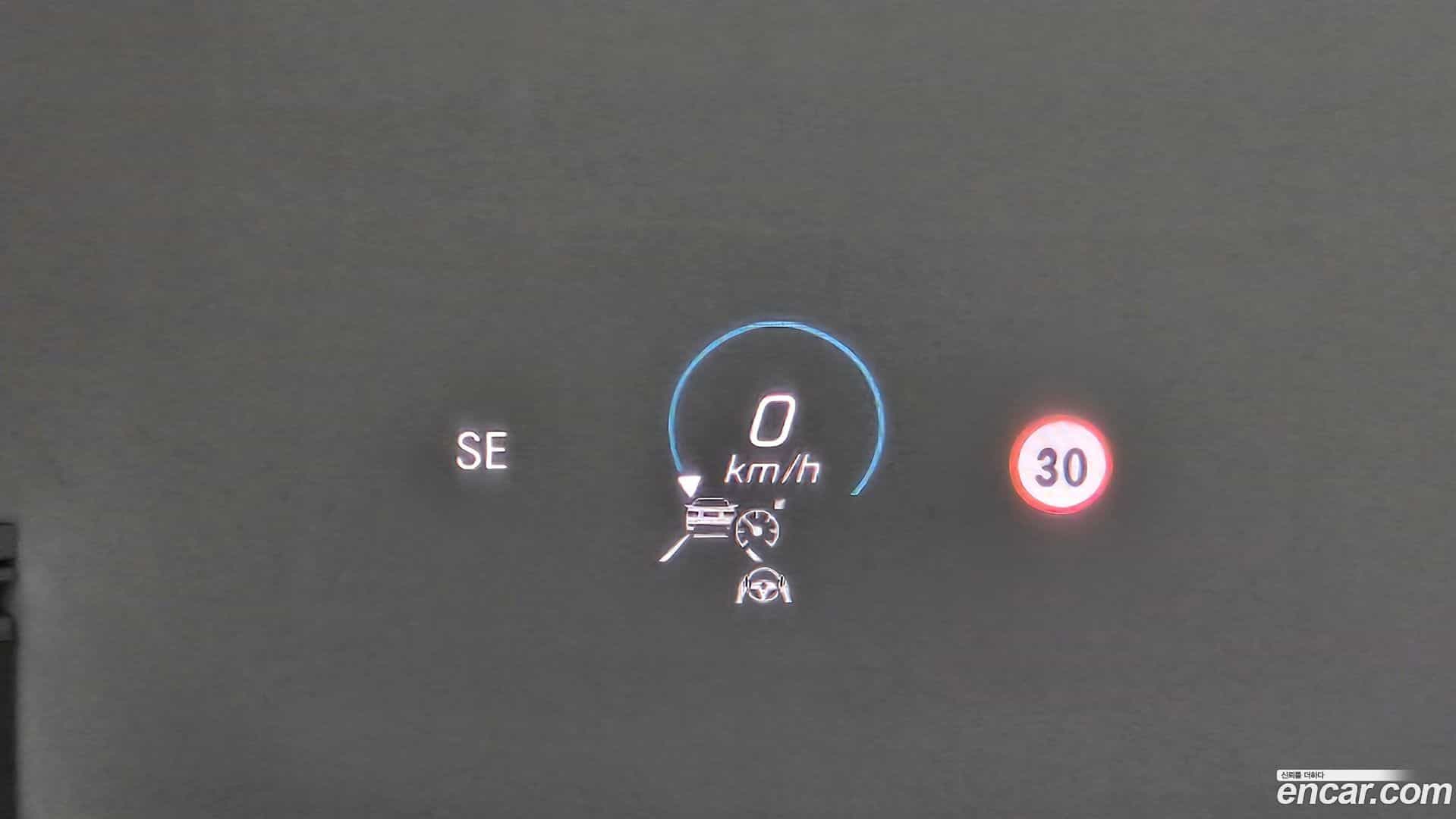 E-Class Mercedes-Benz 2023.9-OPTION-022