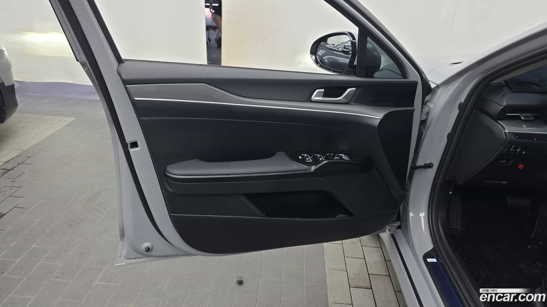 K5 Kia 2026.2-INNER-034