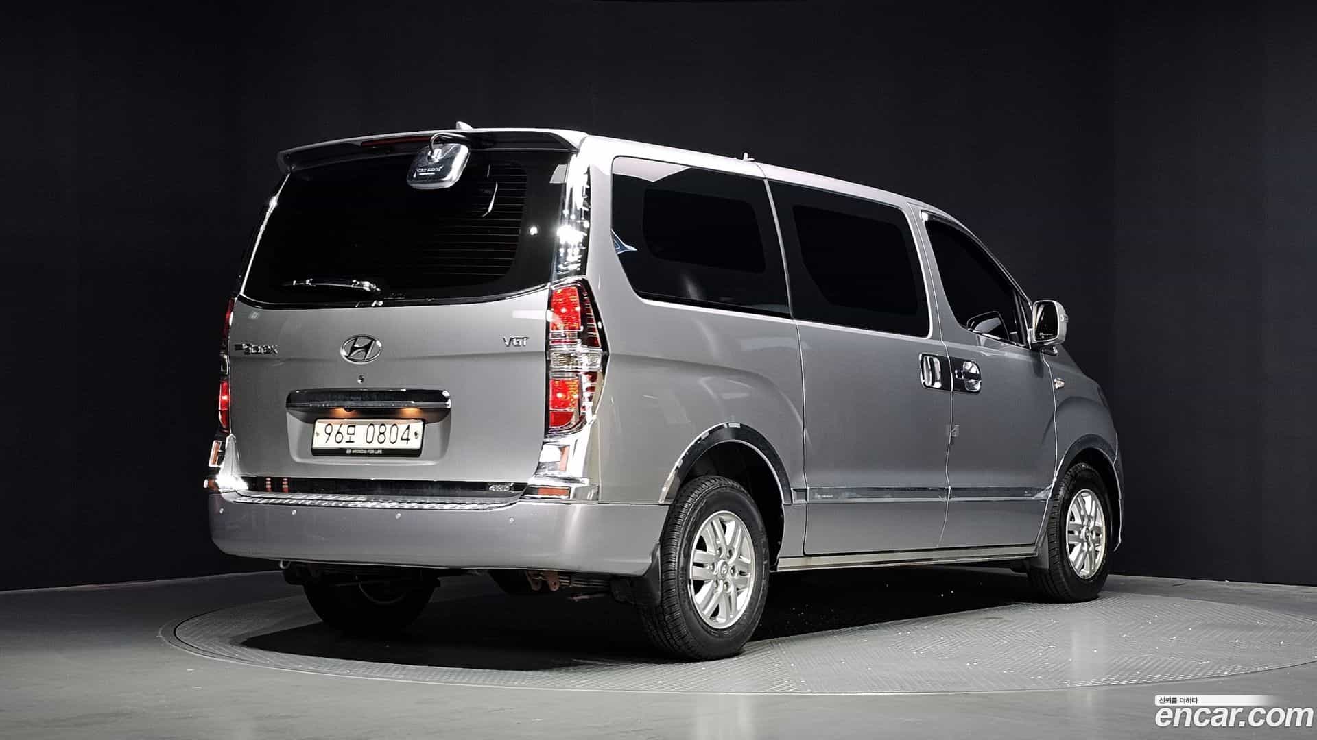 Starex Hyundai 2018.10-OUTER-002