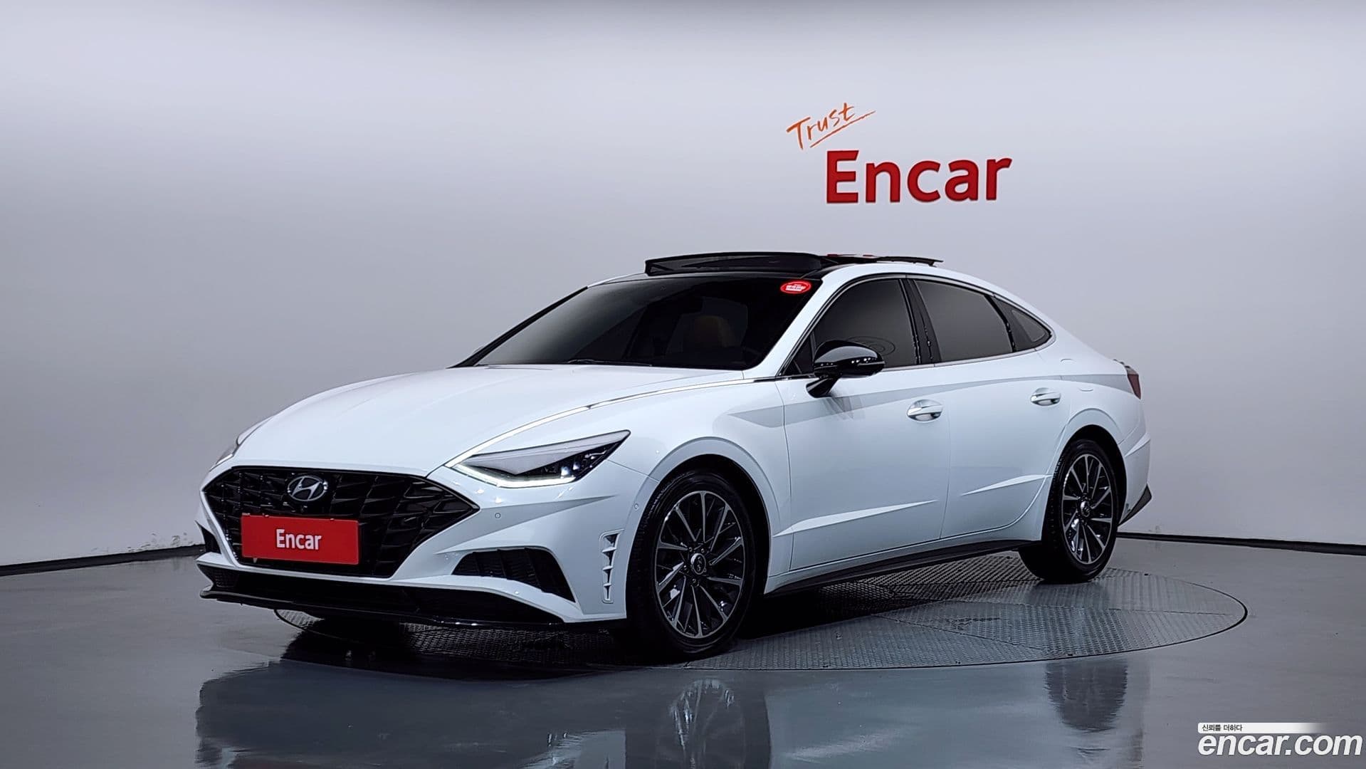 Main__Slider__Photo:Sonata Hyundai 2021.8-0