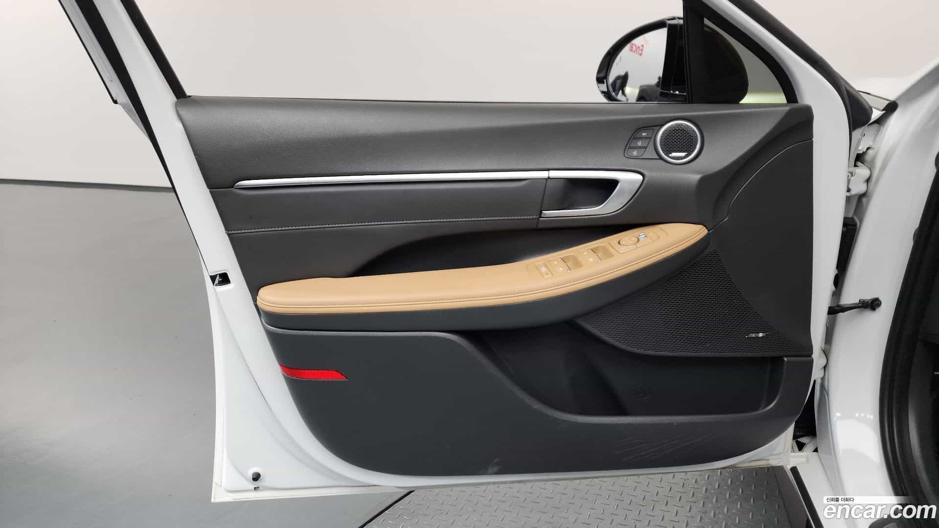 Sonata Hyundai 2021.8-INNER-034