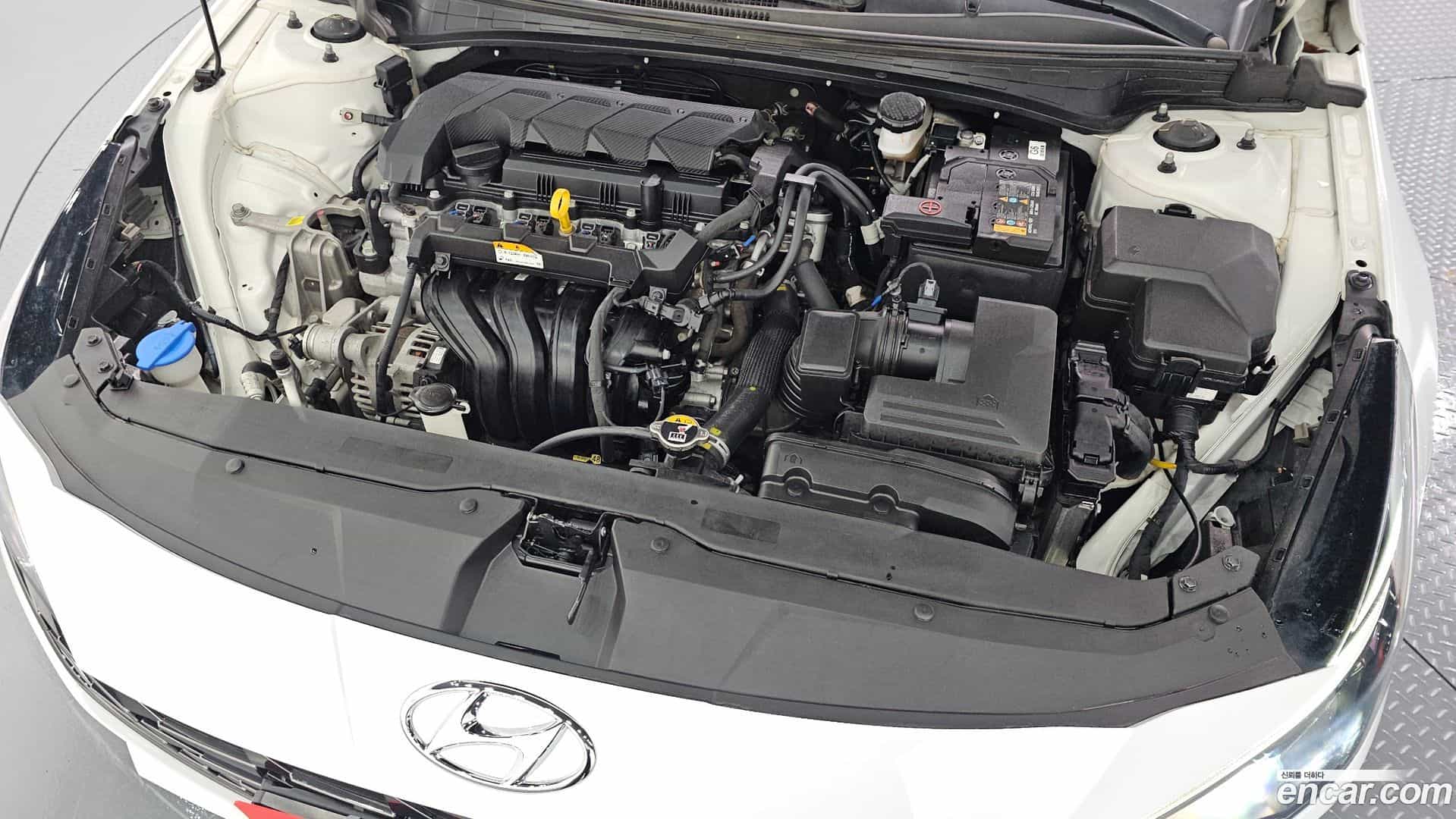 AVANTE Hyundai 2021.3-OUTER-006