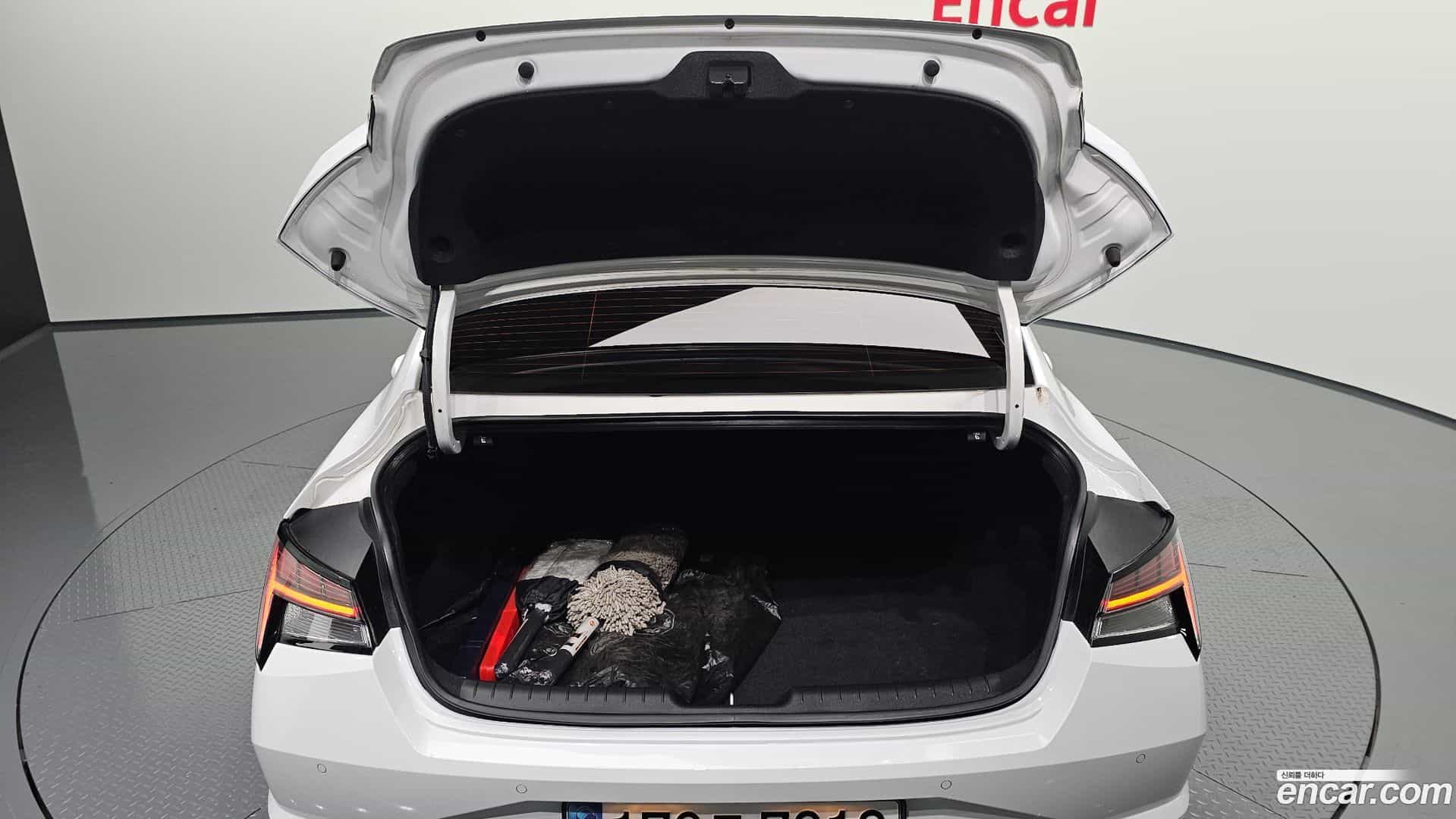 AVANTE Hyundai 2021.3-OPTION-024