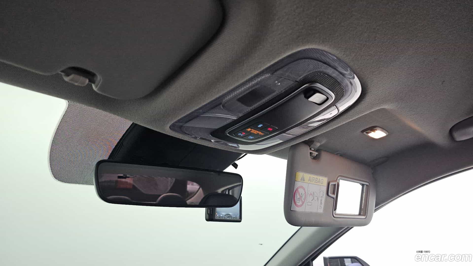 AVANTE Hyundai 2021.3-OPTION-042