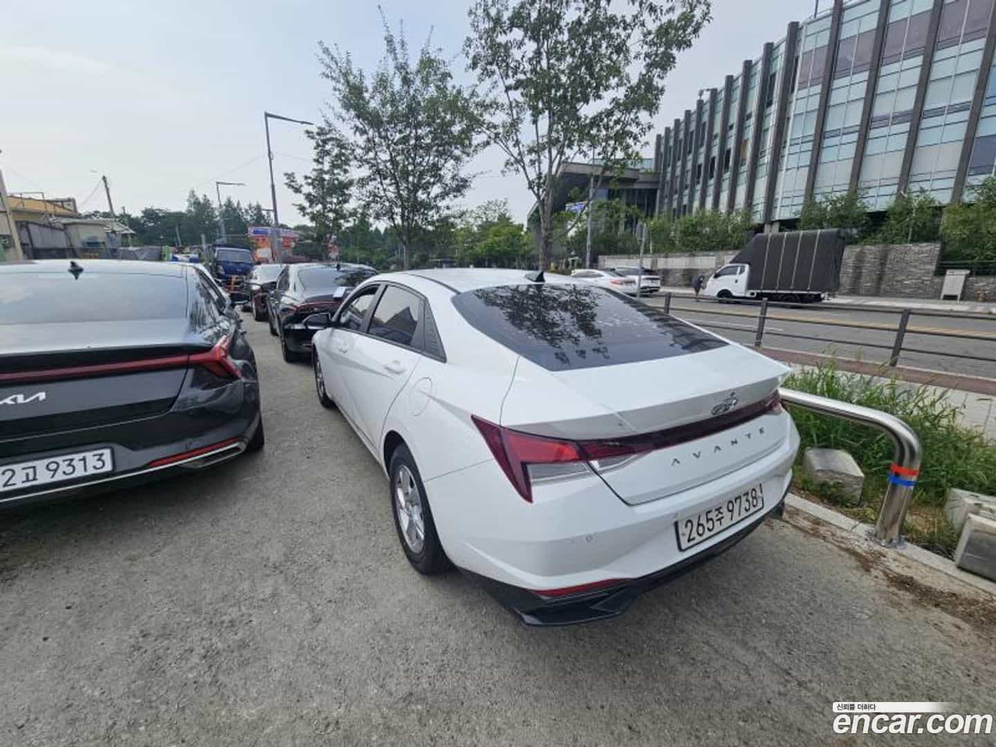 AVANTE Hyundai 2020.9-OUTER-006