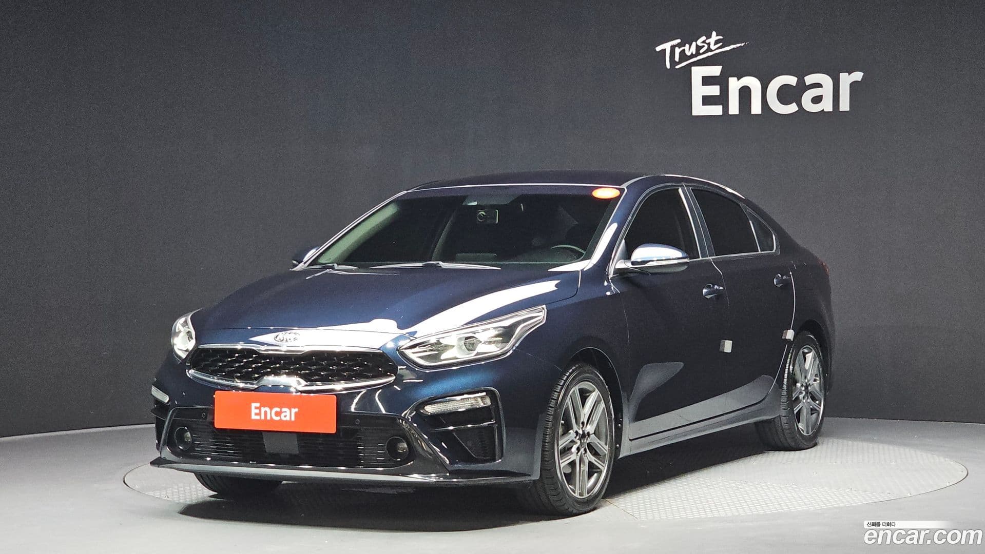 Main__Slider__Photo:K3 Kia 2018.4-0
