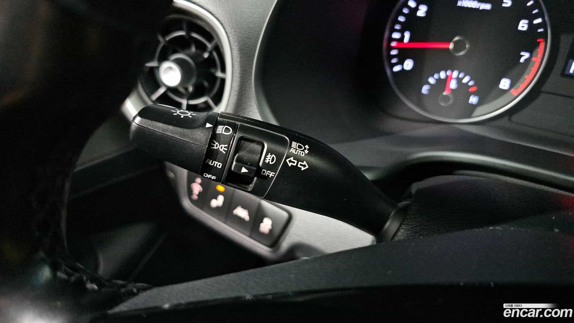 K3 Kia 2018.4-OPTION-019