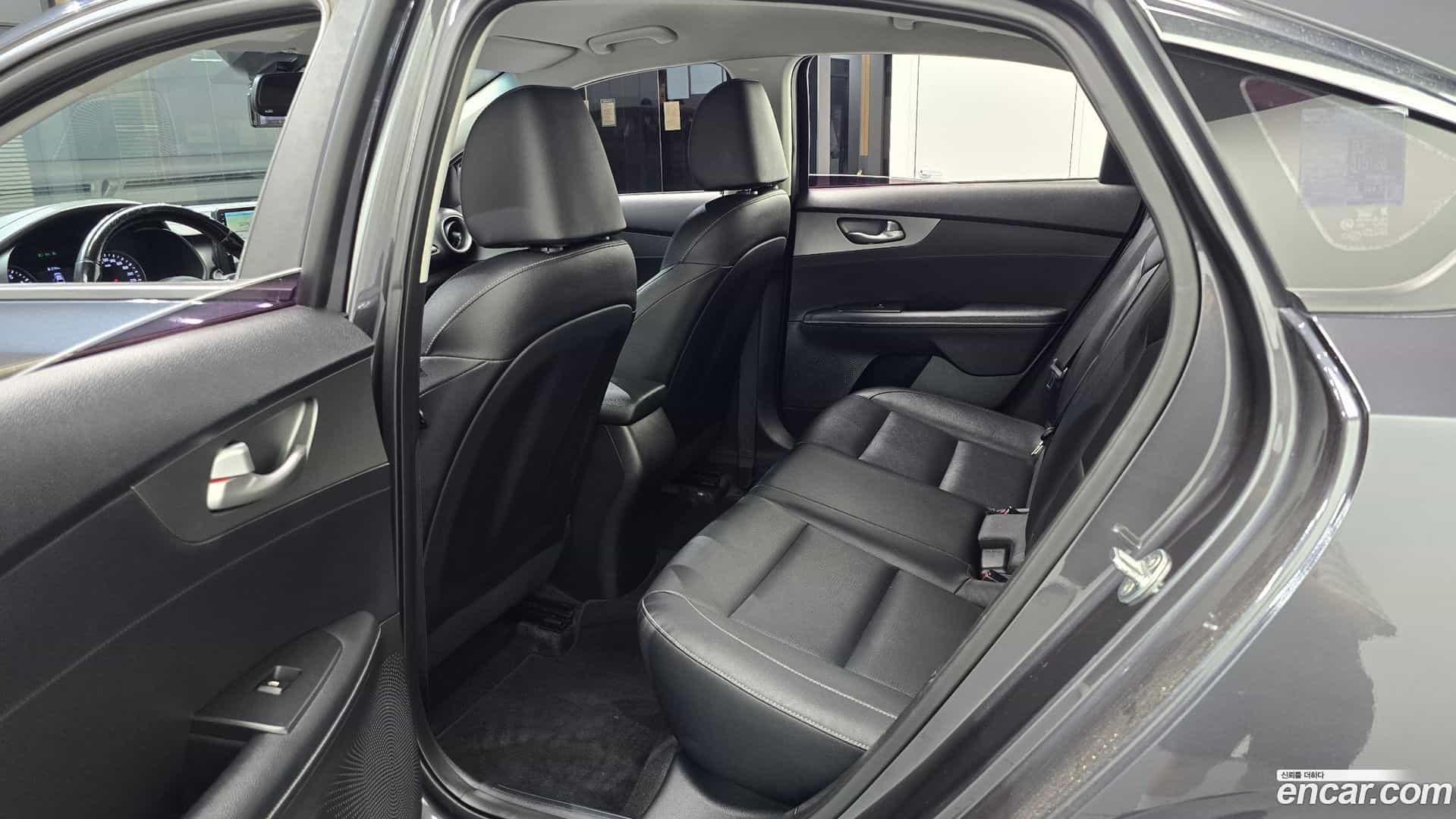 K3 Kia 2018.6-OPTION-016
