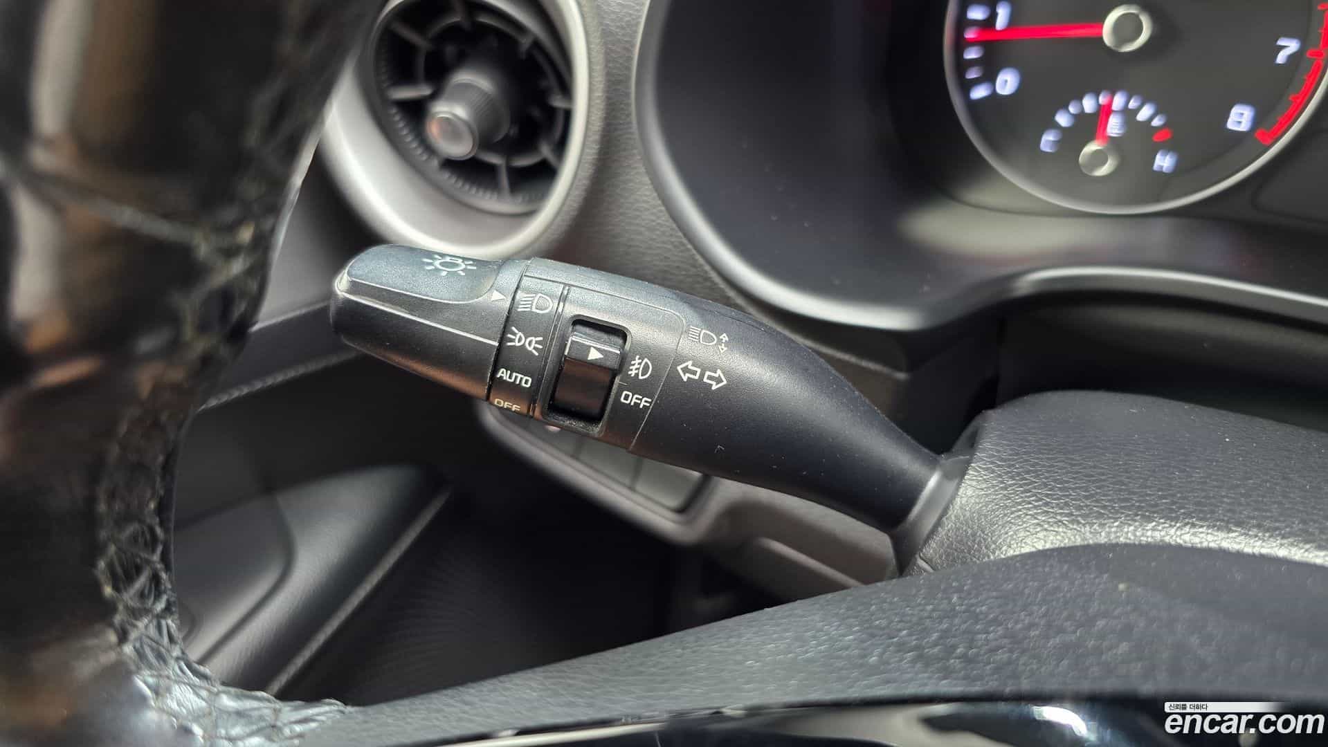 K3 Kia 2018.6-OPTION-041