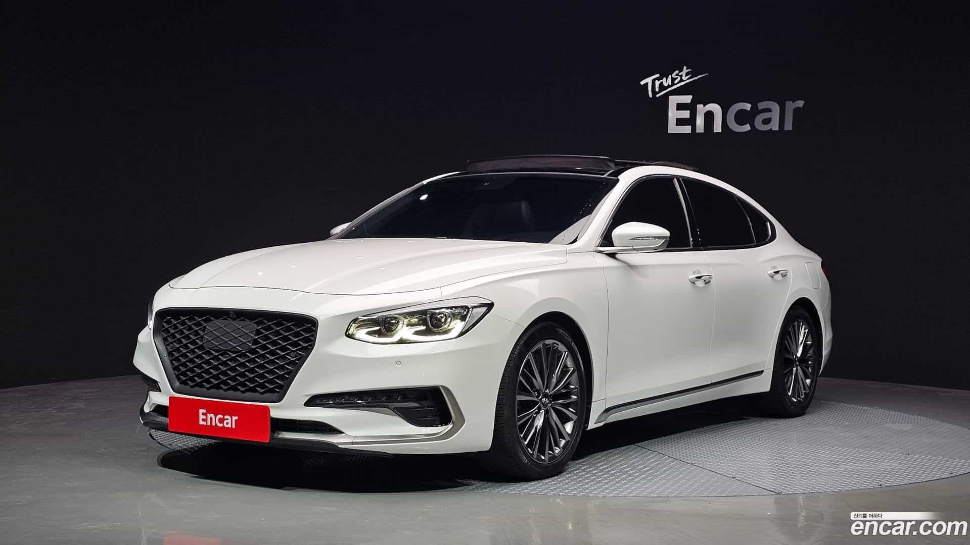 Grandeur Hyundai 2017.6-OUTER-001