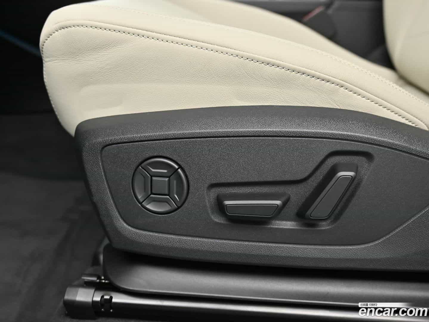 Q3 Audi 2026.0-OPTION-020
