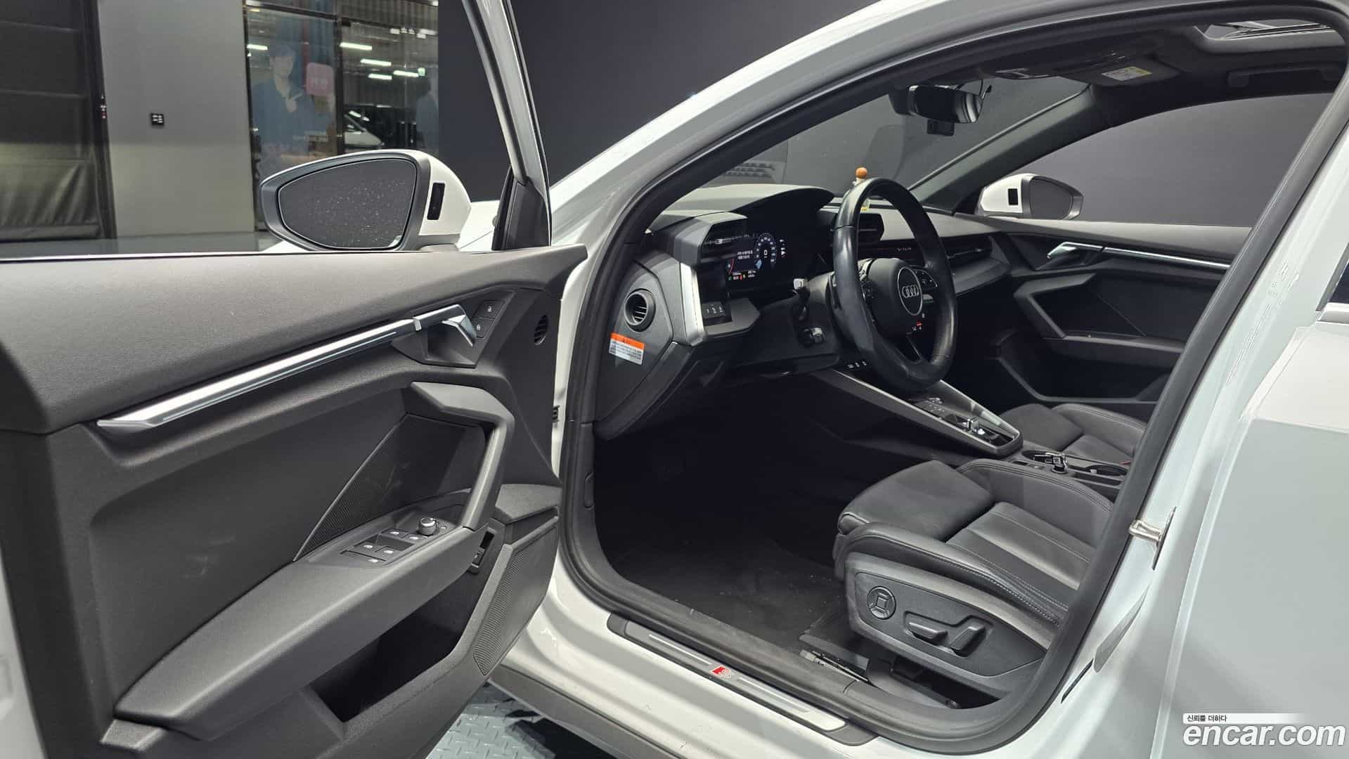 A3 Audi 2023.10-INNER-010