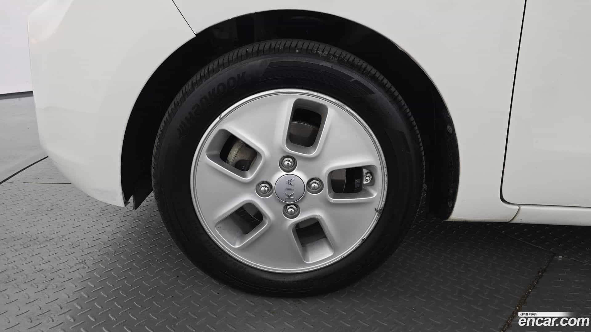 RAY Kia 2021.4-OUTER-005
