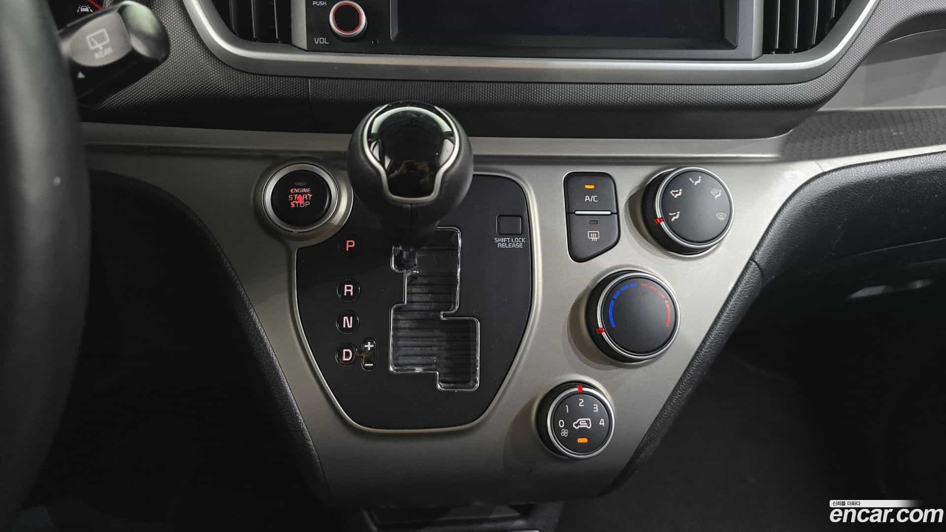 RAY Kia 2021.4-INNER-009