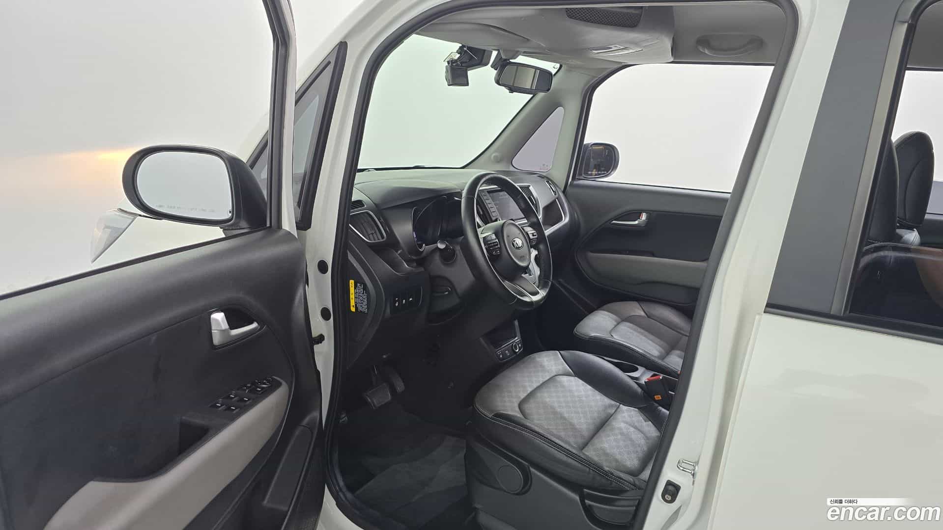 RAY Kia 2021.4-INNER-010