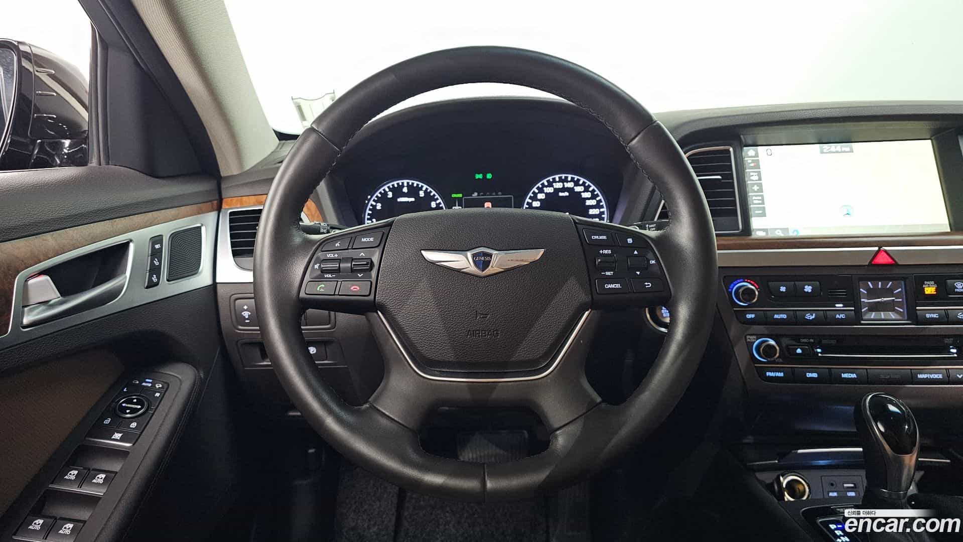 Genesis Hyundai 2015.6-OPTION-017