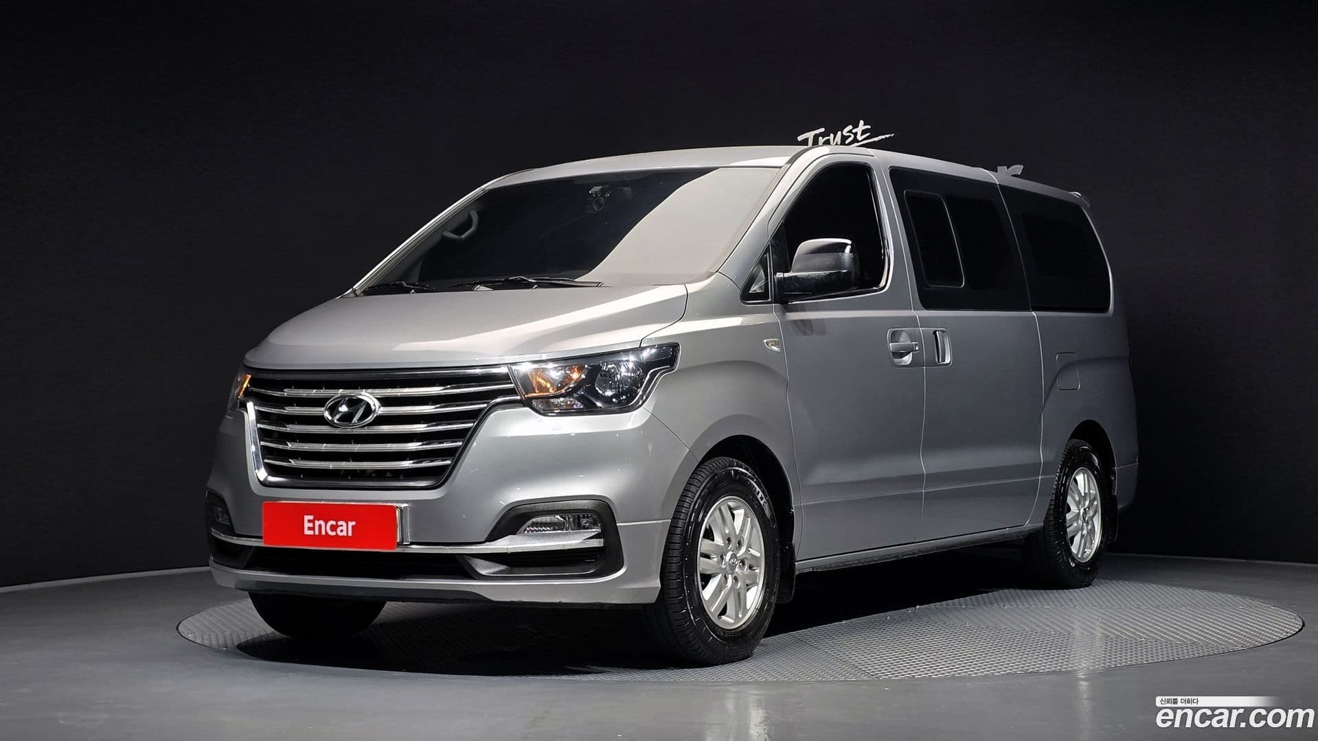 Main__Slider__Photo:Starex Hyundai 2020.4-0